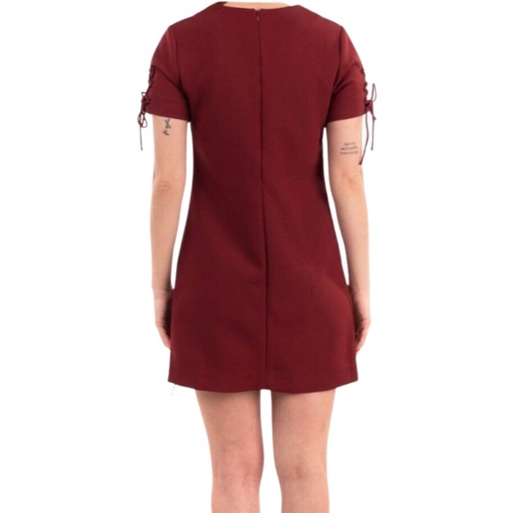 Kendall & Kylie. NWT. Gorgeous mini sheath dress. Tie detail.Brick Red. Medium. - Picture 3 of 13